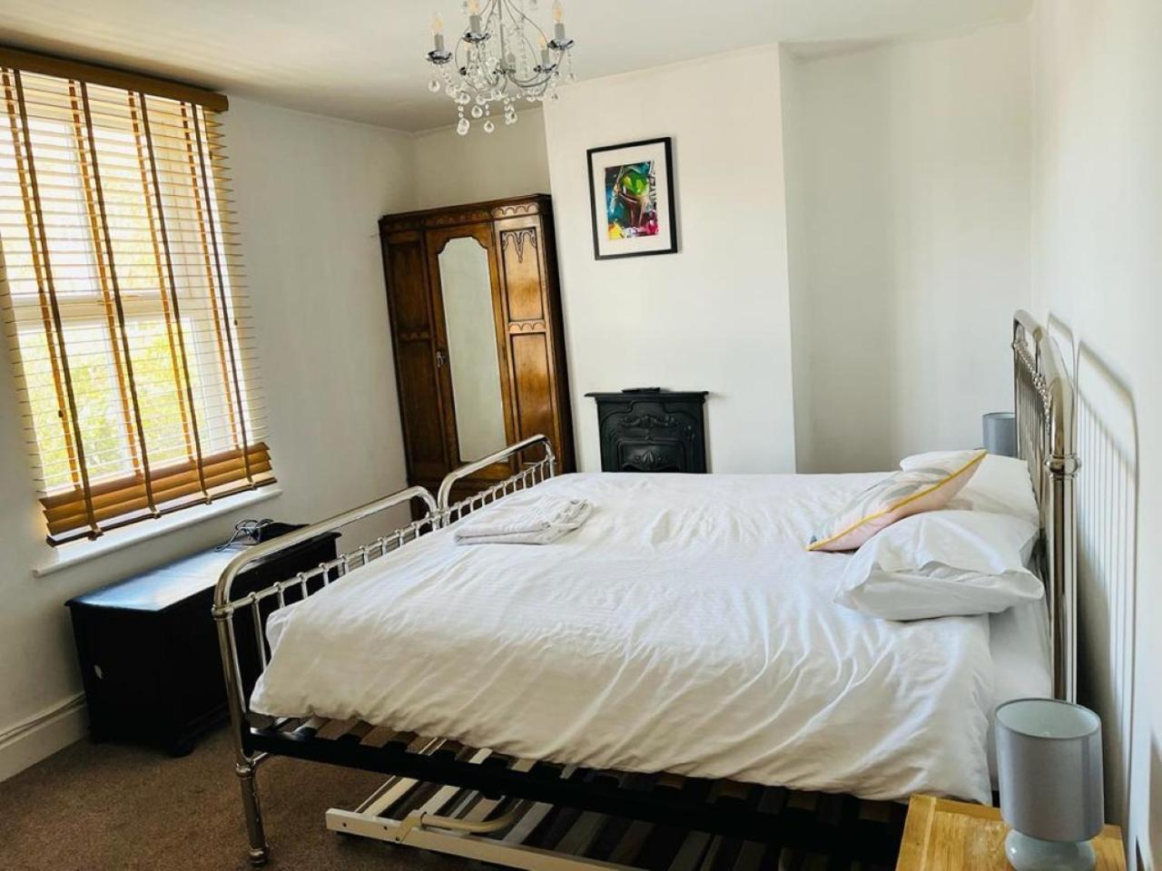 Bodhi Tree Cottage - Grove Road Cottages Stratford-upon-Avon Exterior foto